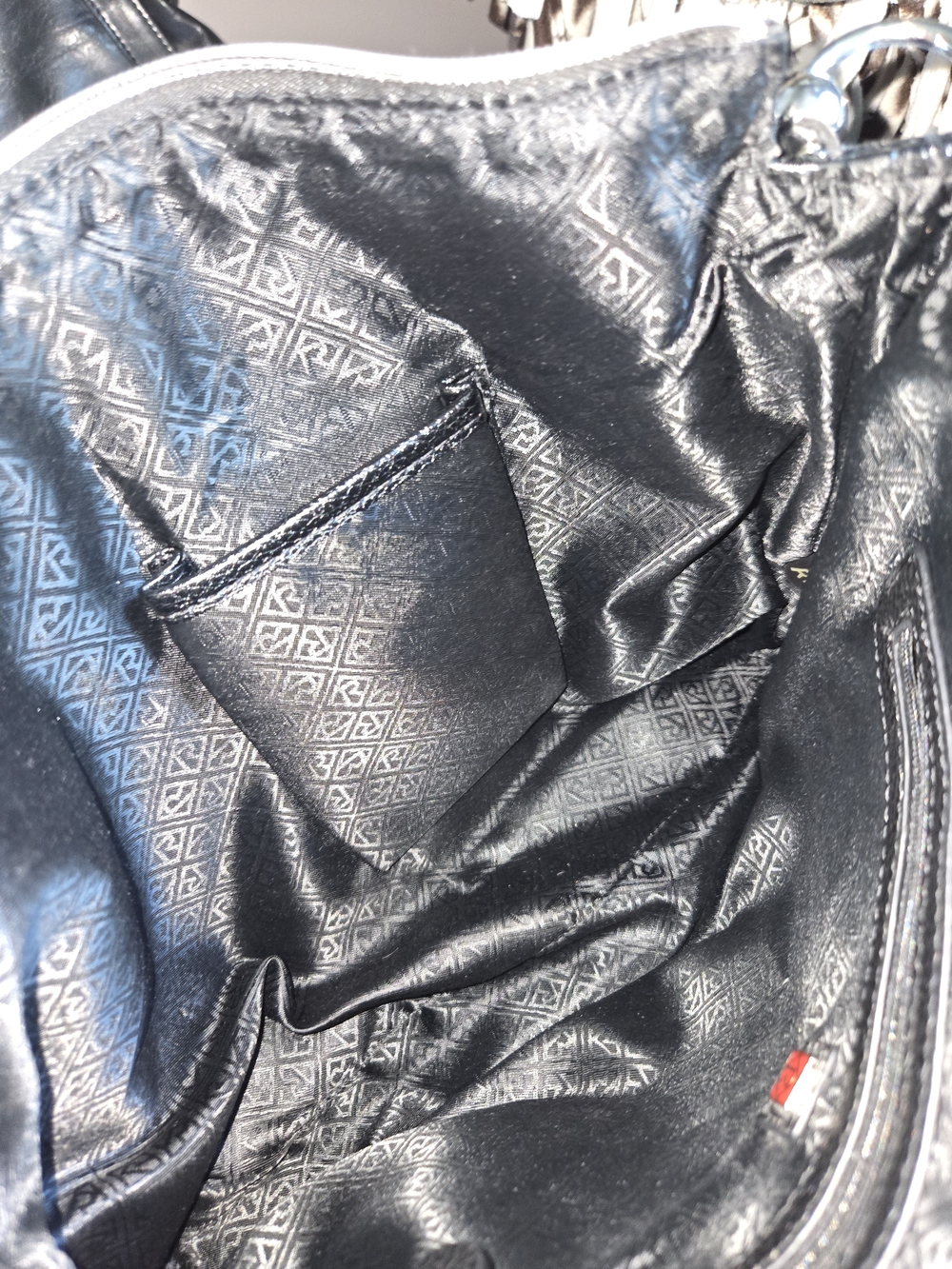 Relic Classic Black Leather Shoulder Bag with Studded Handle - Picture 10 of 13